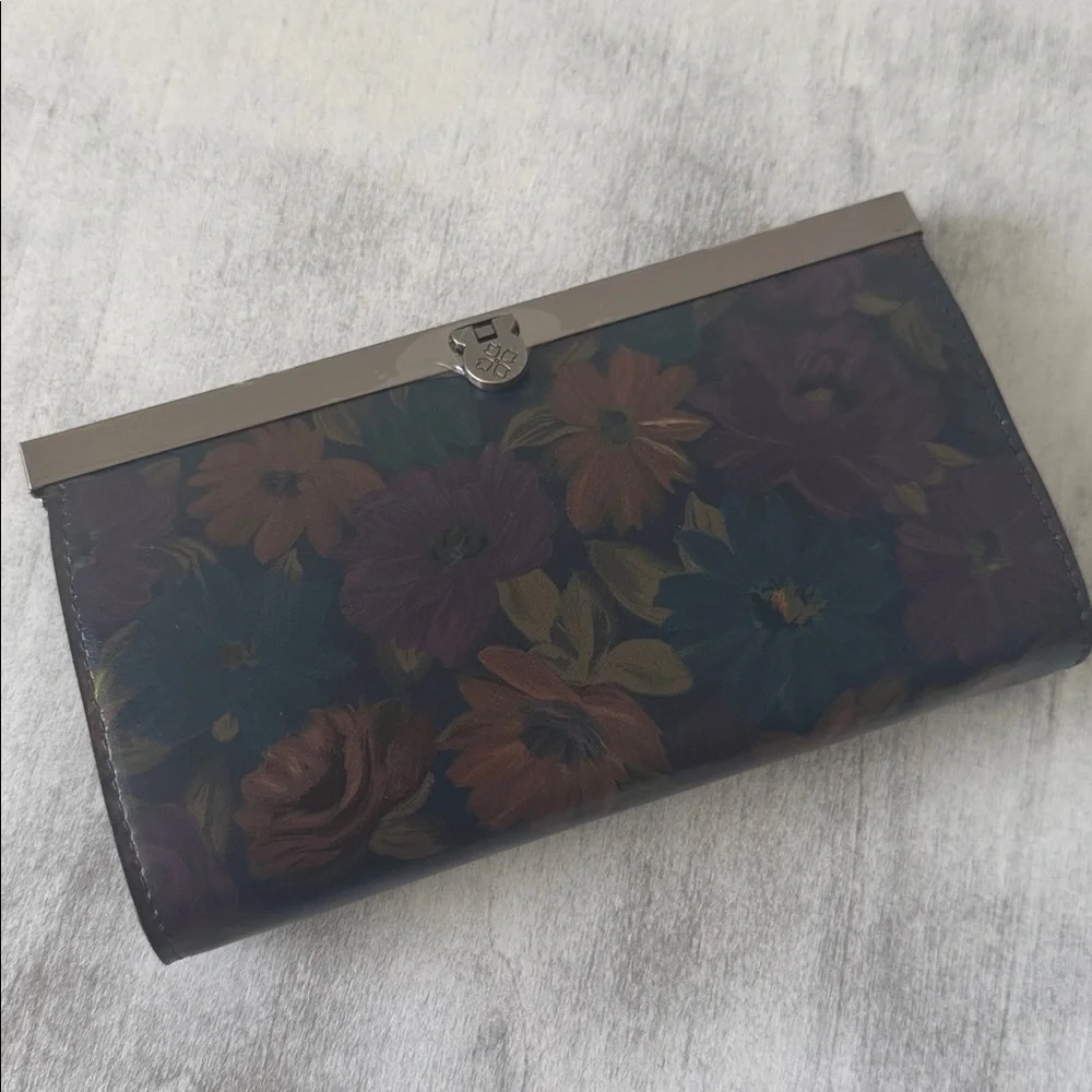 Patricia Nash Floral Peruvian Paint Frame Cauchy RFID Leath Clutch Wallet Black